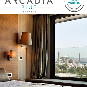 Arcadia Blue **** Istanboel